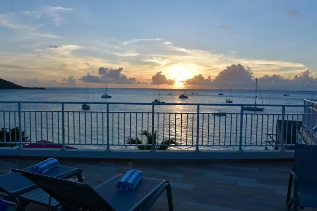 Walee Beach Penthouse By The Sea, 2 Bedrooms, Pool Grand Case 0*,  Sint Maarten