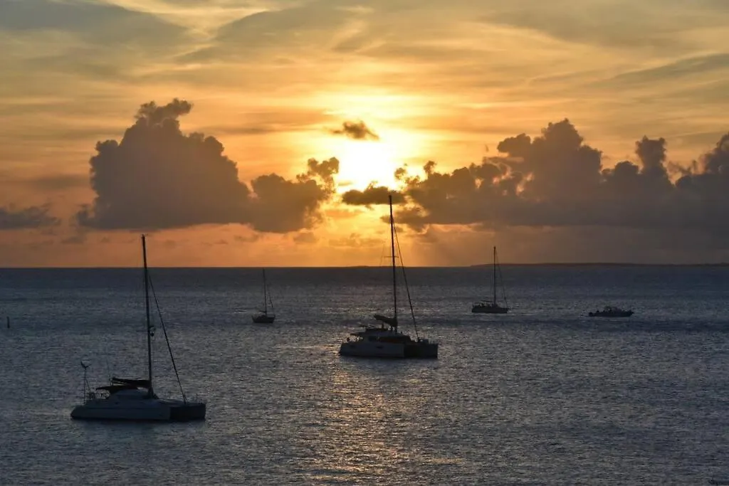 Walee Beach Penthouse By The Sea, 2 Bedrooms, Pool Grand Case Appartement