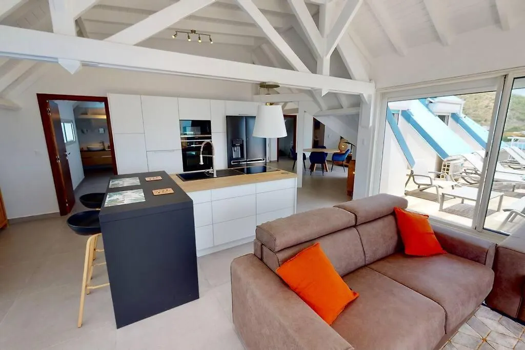 Walee Beach Penthouse By The Sea, 2 Bedrooms, Pool Grand Case